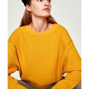 Yellow-mustard cropped sweater